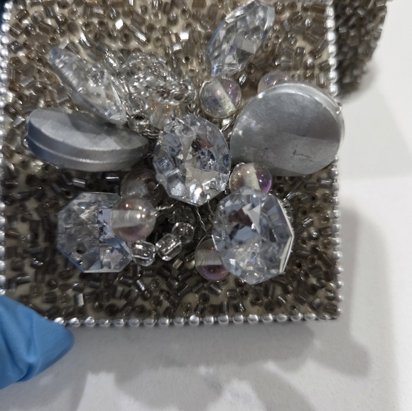 Beaded Jewelry Box with Gem Accents VINTAGE. - Picture 4 of 13